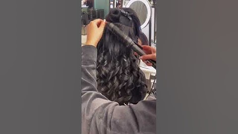 Bouncy Curls How To | ghd