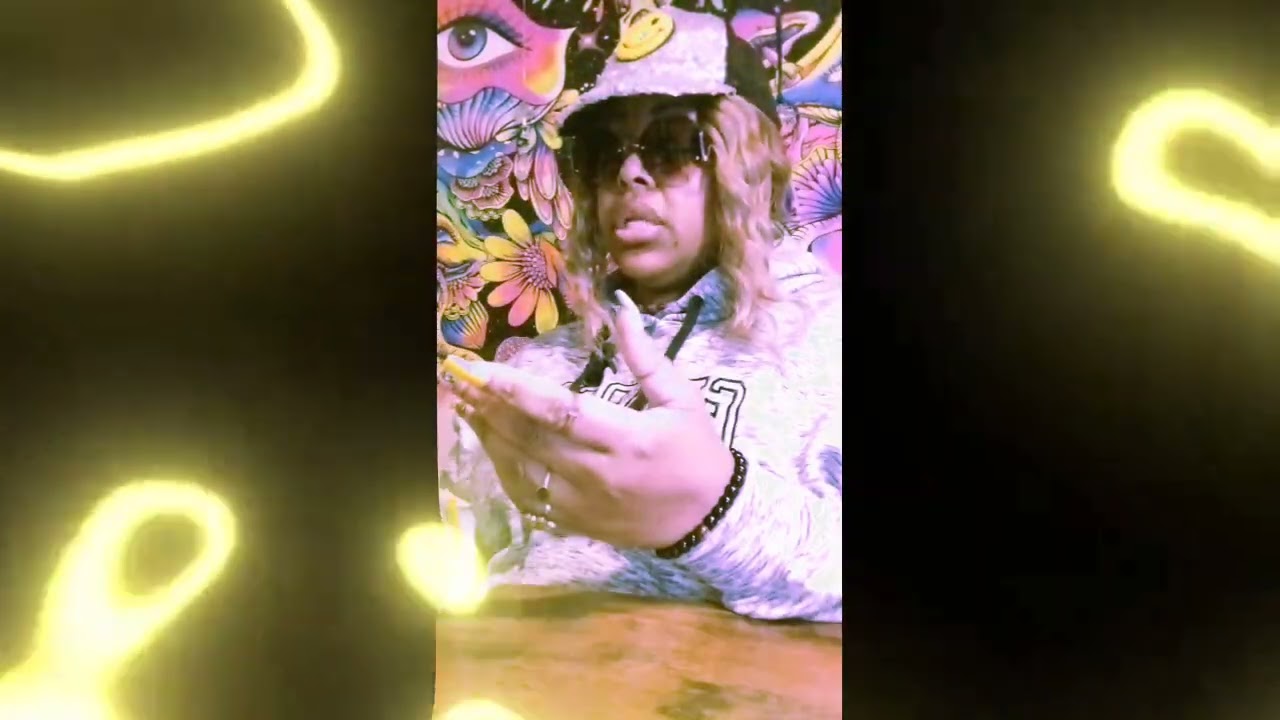 PERSONAL👉👤OBESS👉OBSESSION is🤪mess up what yall had🫵🚶‍♀️away👉BITTER will NEVER get OVER🫵NEVER.