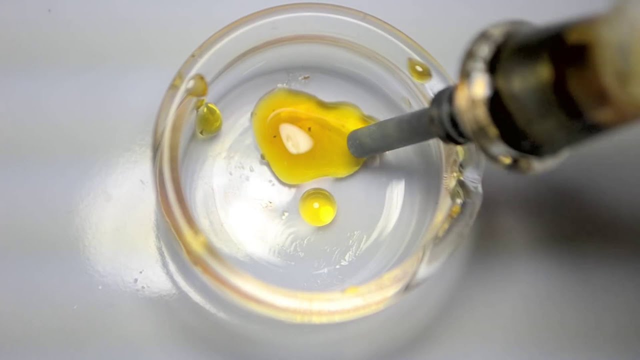 Pure THC Oil - Dabbing Distillate