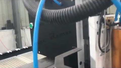 Remax 1325 ATC cnc router machine show for details