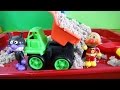 アンパンマン　おもちゃ☆アニメ　砂場遊び！働く車で遊んだよ　Aiueomocha Anpanman Toys Animation