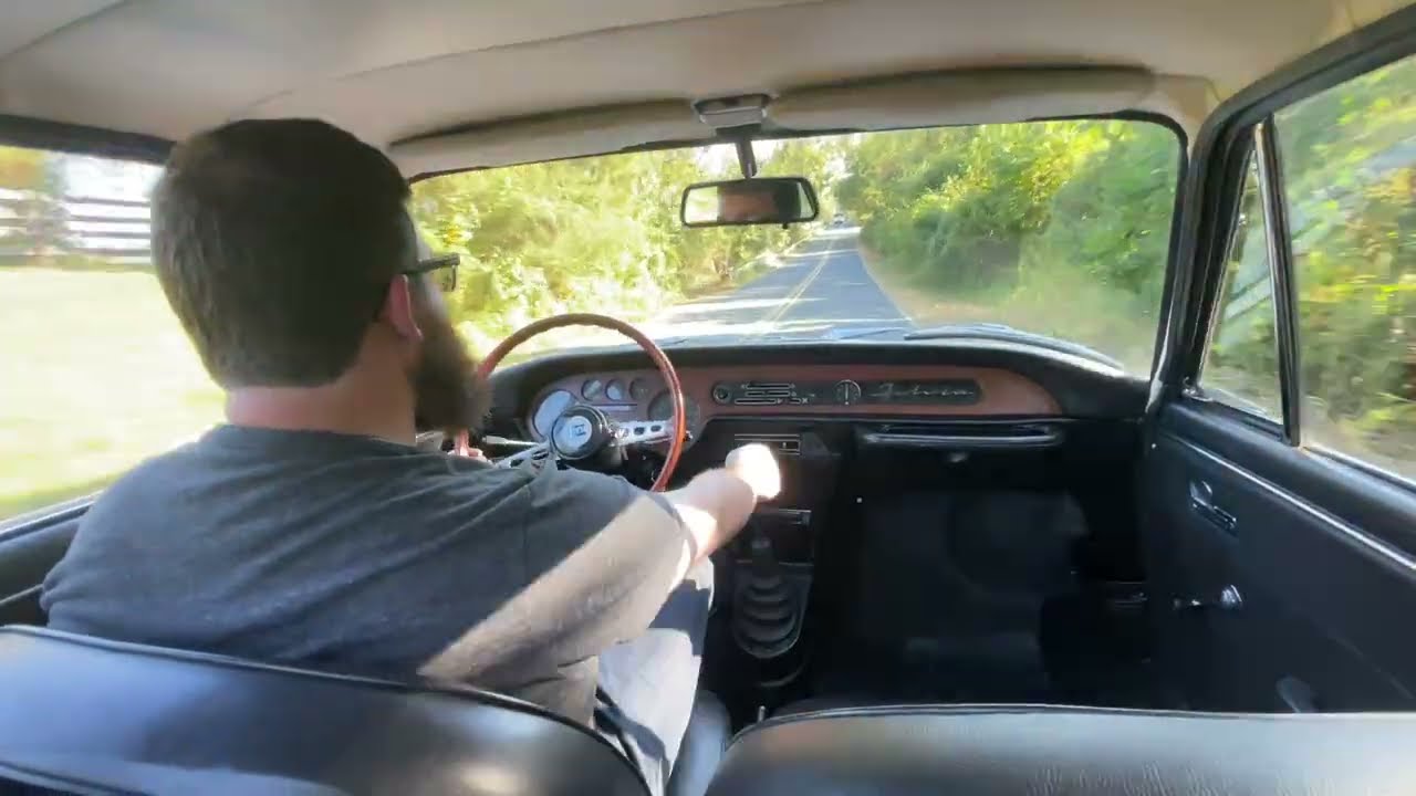 1972 Lancia Fulvia 1.3 S2 - Drive, Walk Around and Cold Start