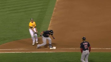 CLE@OAK: Indians tie the game on Semien