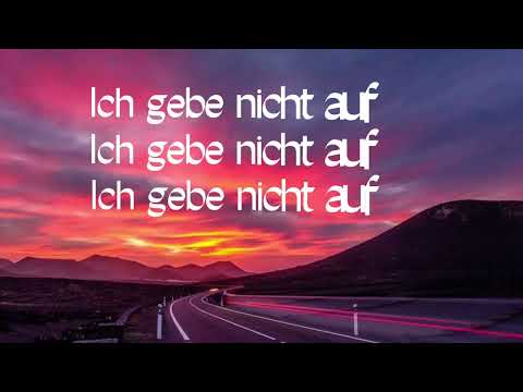 Gebe nicht auf von Sarah Engels