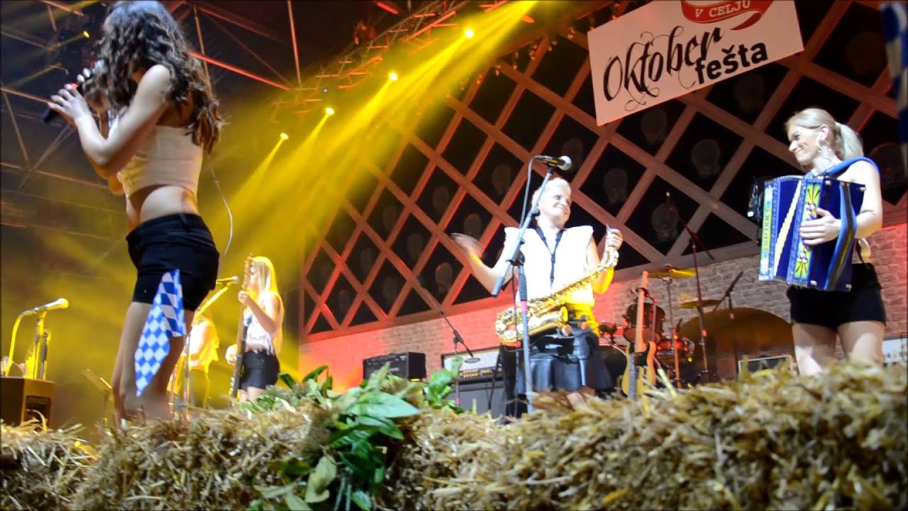 OKTOBERfesta 2015: Petra Kovačević in Navihanke