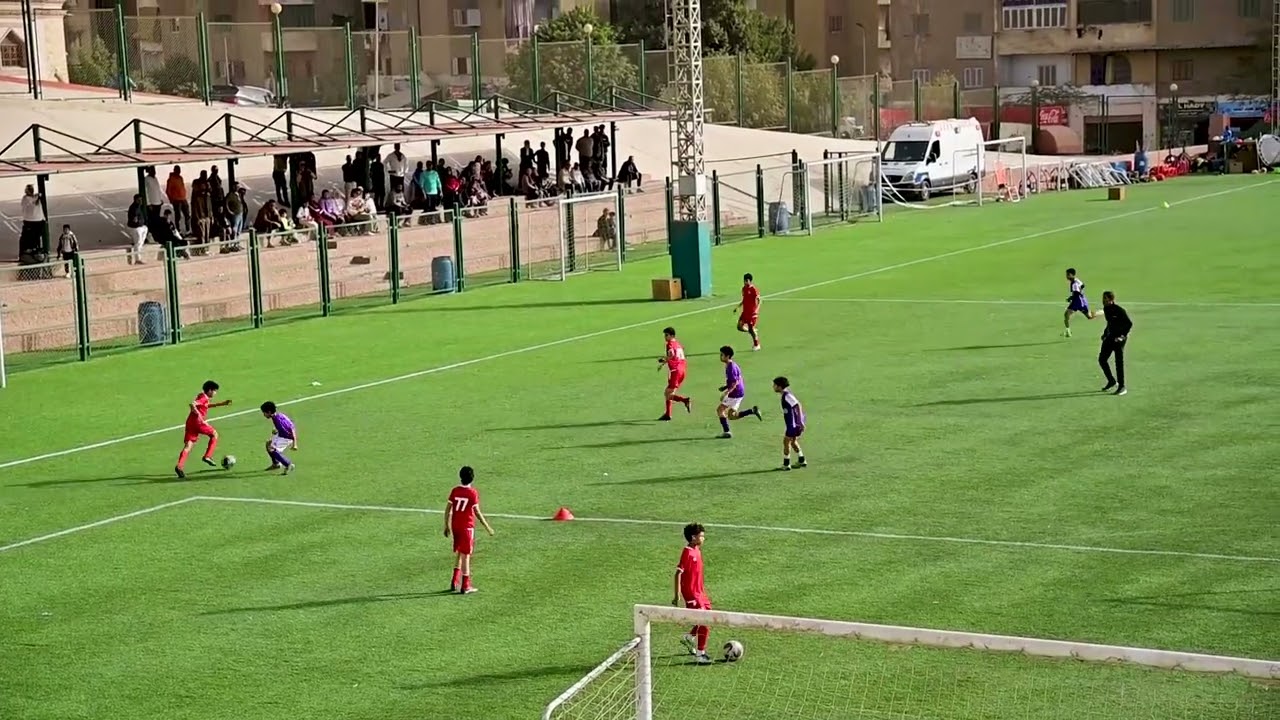 الشوط الاول من مباراه مودرن سبورت و الاتصالات 2013