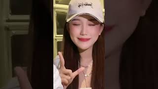 No Bra Tiktok Nobra Challenge Braless Dance