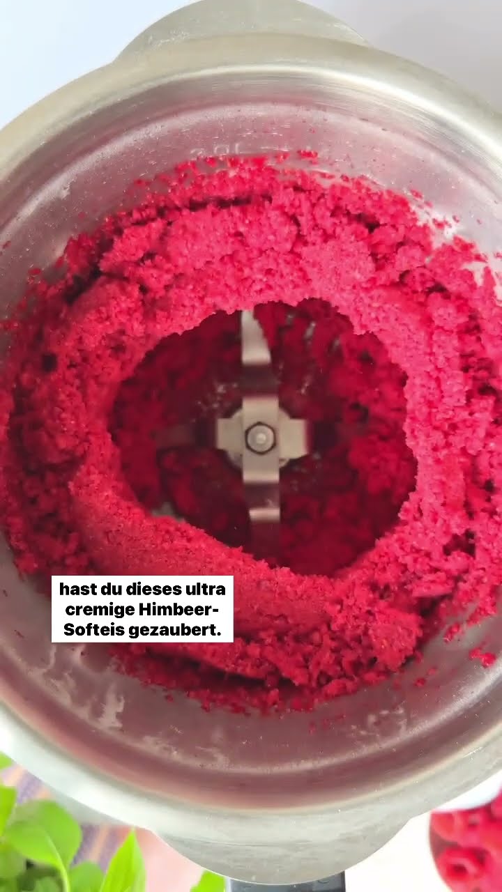 Das CREMIGSTE Himbeer Softeis mit dem Monsieur Cuisine! 😍🍦 - YouTube