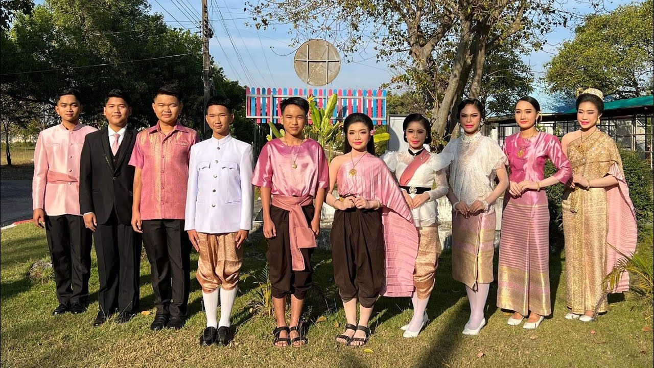 รำวงมาตรฐาน ม.1-3 โรงเรียนเมืองพลพิทยาคม ศิลปหัตถกรรมนักเรียนครั้งที่70/2565 เหรียญทอง ระดับประเทศ