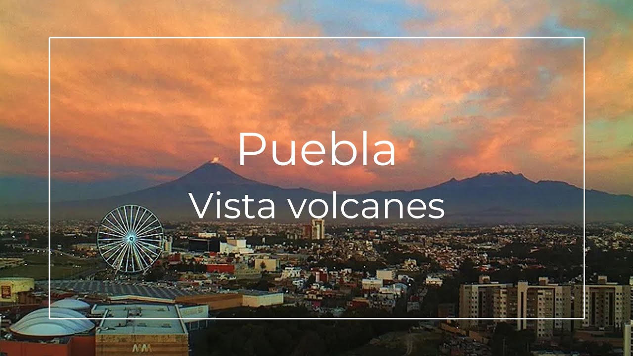 Puebla. Vista de los volcanes Popocatépetl e Iztaccíhuatl desde Hotel Holiday Inn Puebla