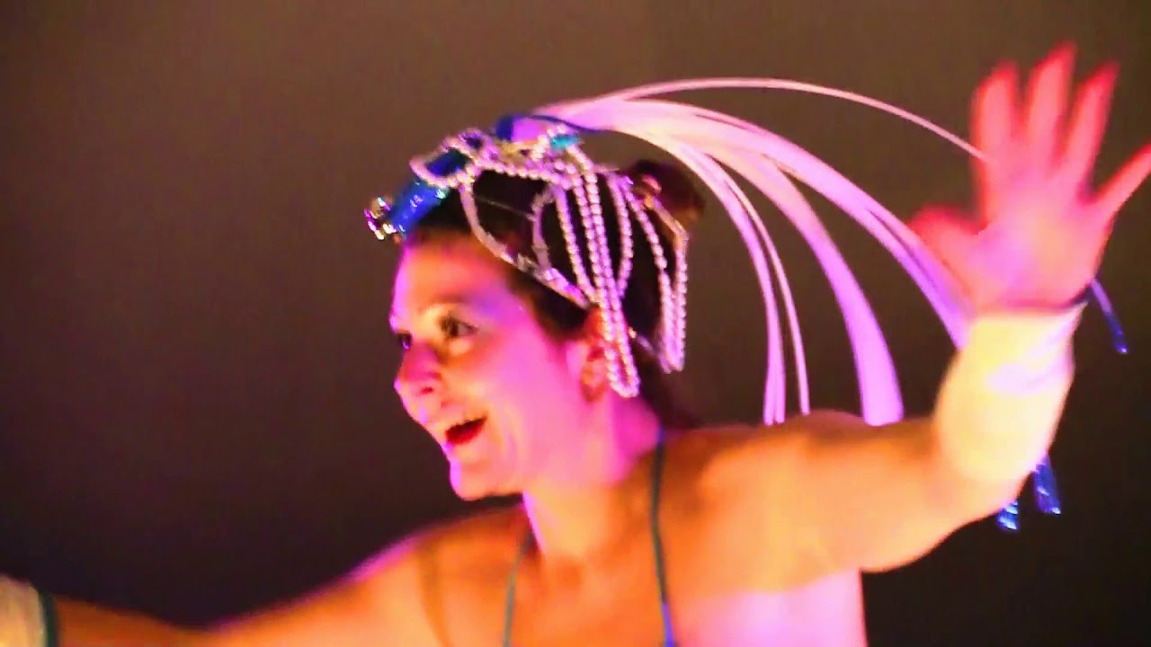 Brilliant Circuses Slack Rope performance by Jorik C'è YouTube