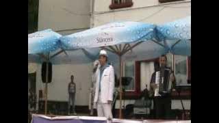 Azur (live 2012)-Pe nisipul de la mare, La o masa mai retrasa, Meriti tu?, Printisorul