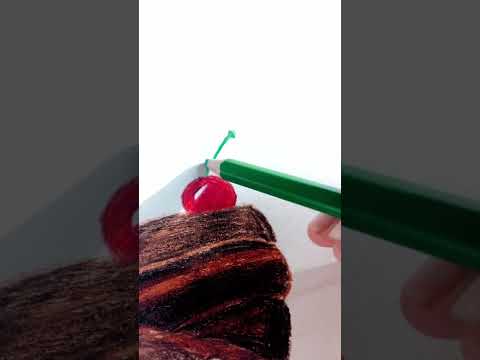 cupcake drawing 🫶🏼￼