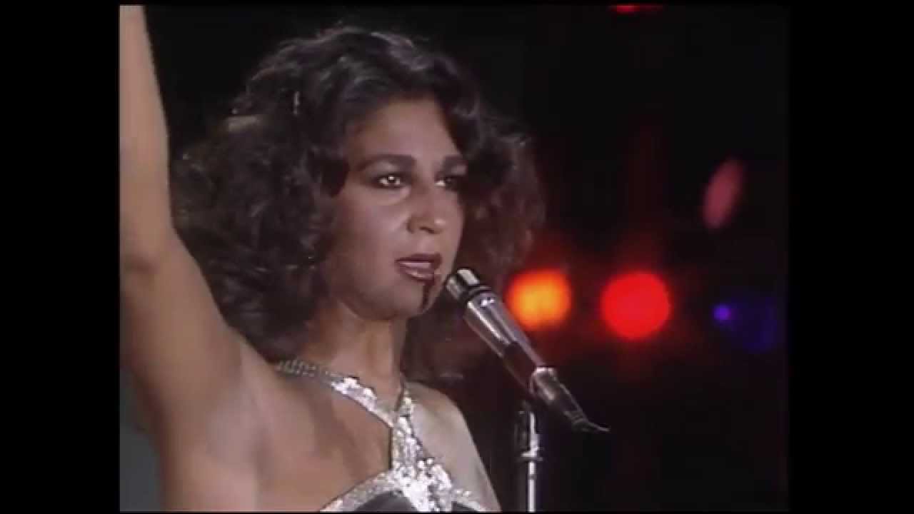 Lolita Flores "Beso Por Beso"