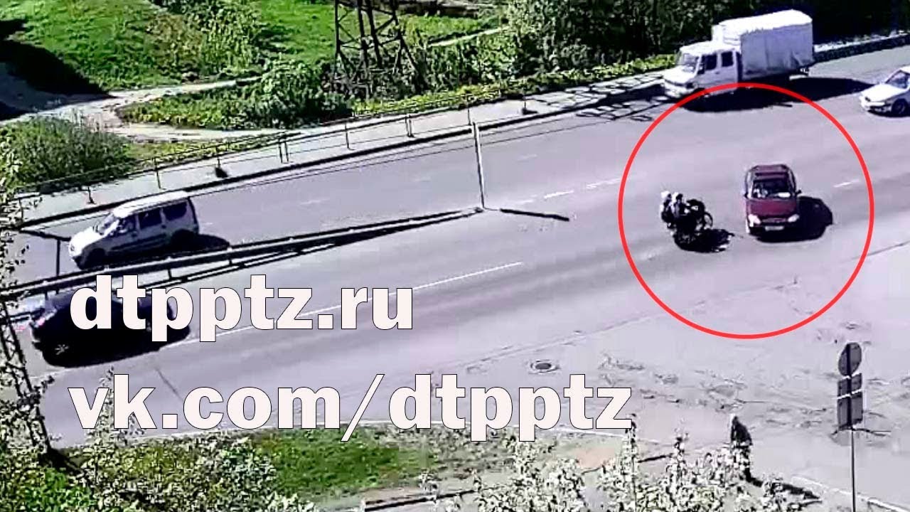 Не пропустил машину