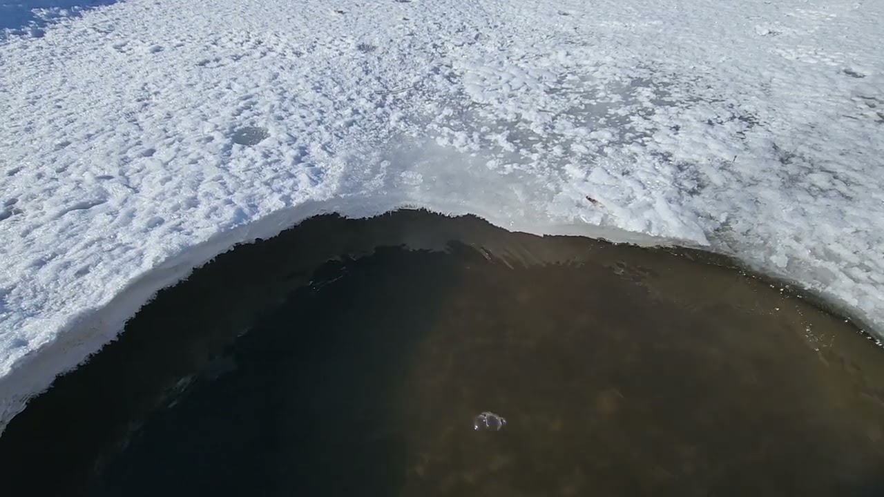 Ice noises (3/4 volume for the best audio)