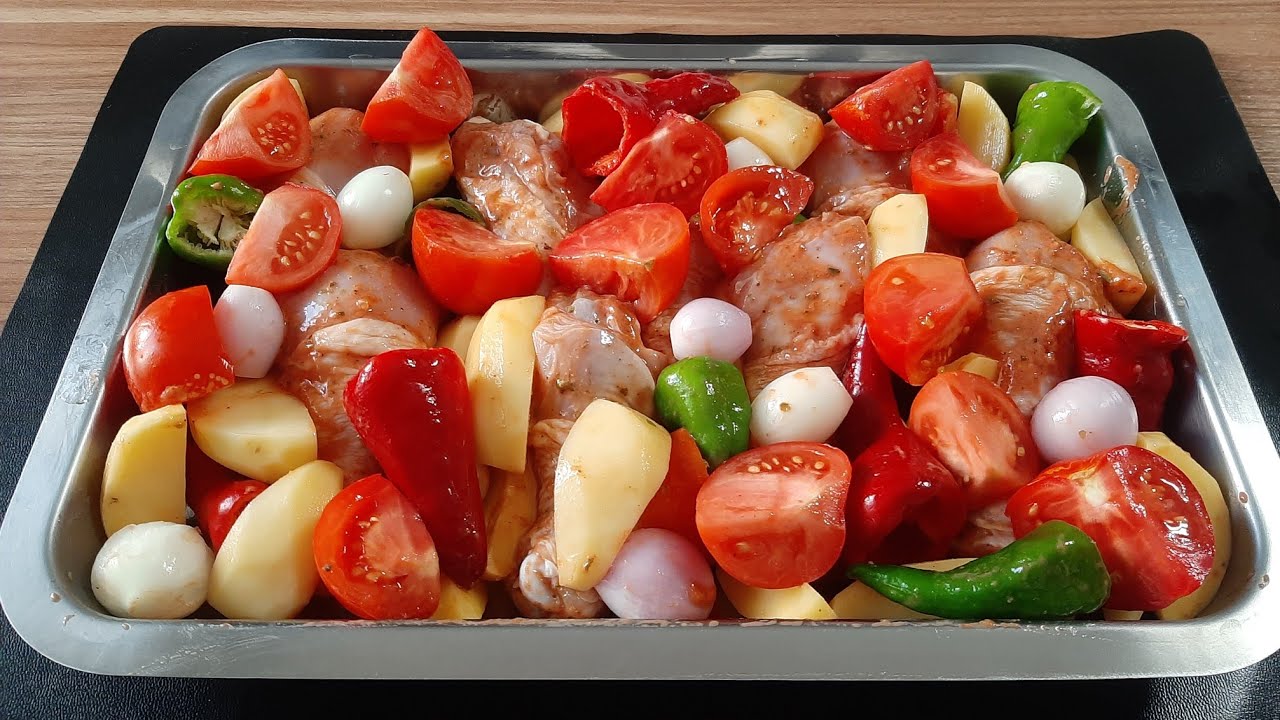Enfes Sosu ile Çok Pratik bir Ana Yemek tarifi ????????Fırında Patatesli Tavuk Baget Enfes Sosu ile Çok Pratik bir Ana Yemek tarifi ????????Fırında Patatesli Tavuk Baget