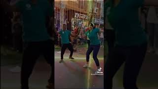 رقص بنات في الشارع علي مهرجان جديد