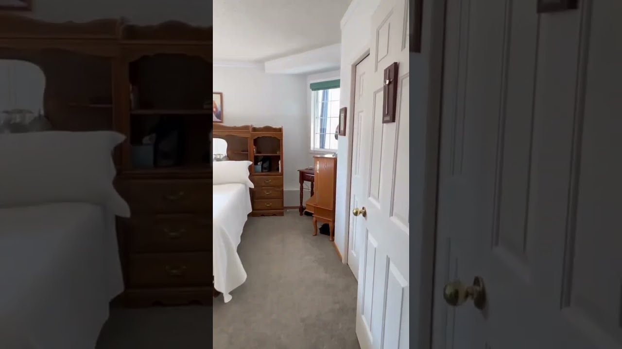 For Sale or Trade 2 bed, 2 bath apartment with single garage in Devon | Homes For Sale in Devon