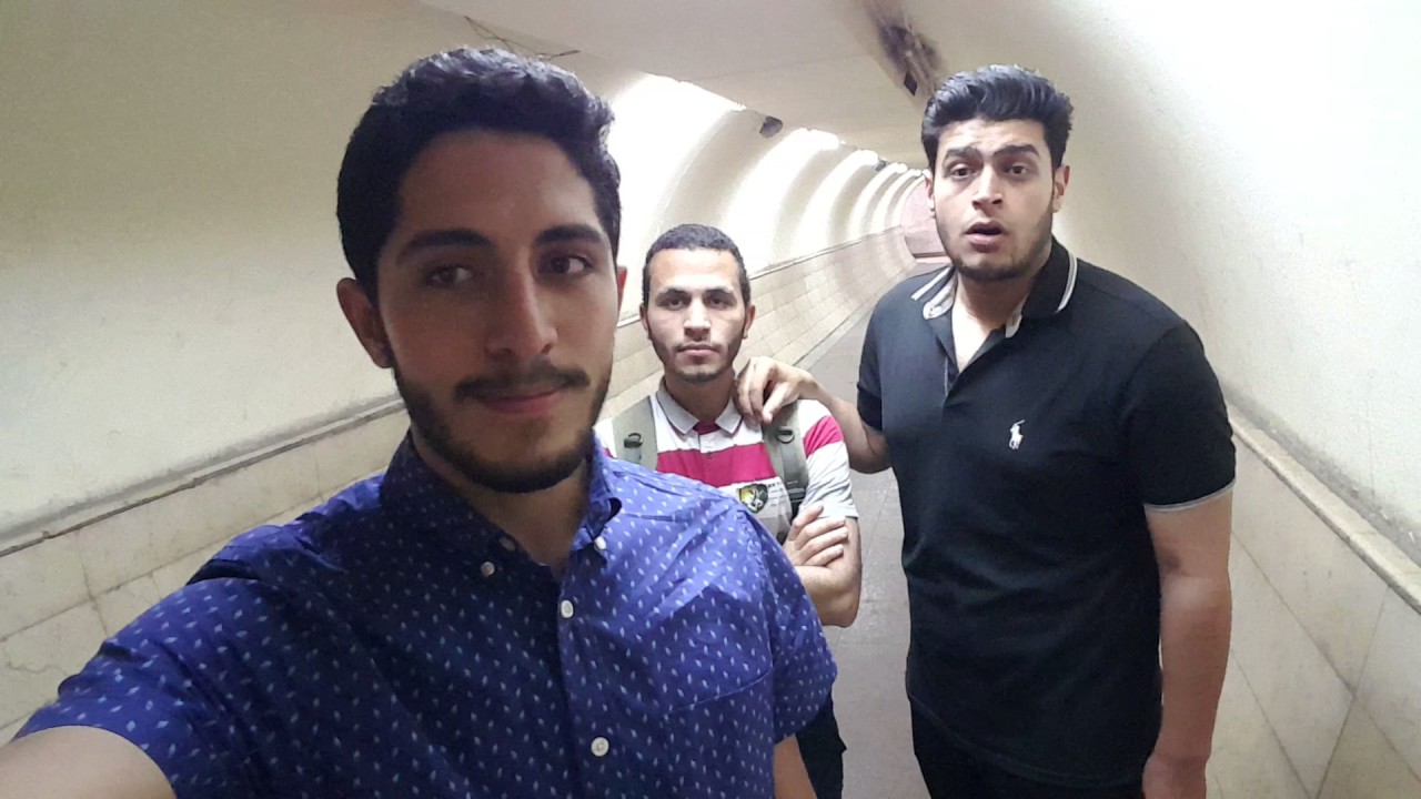 تلاوة جميلة فوق الوصف تحدي بين ثلاثة شباب 
Quran TV