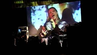 Uli Jon Roth w/ Francis Buchholz - Why?- Live at the Beachland Ballroom - Cleveland, Ohio - 2006 screenshot 2