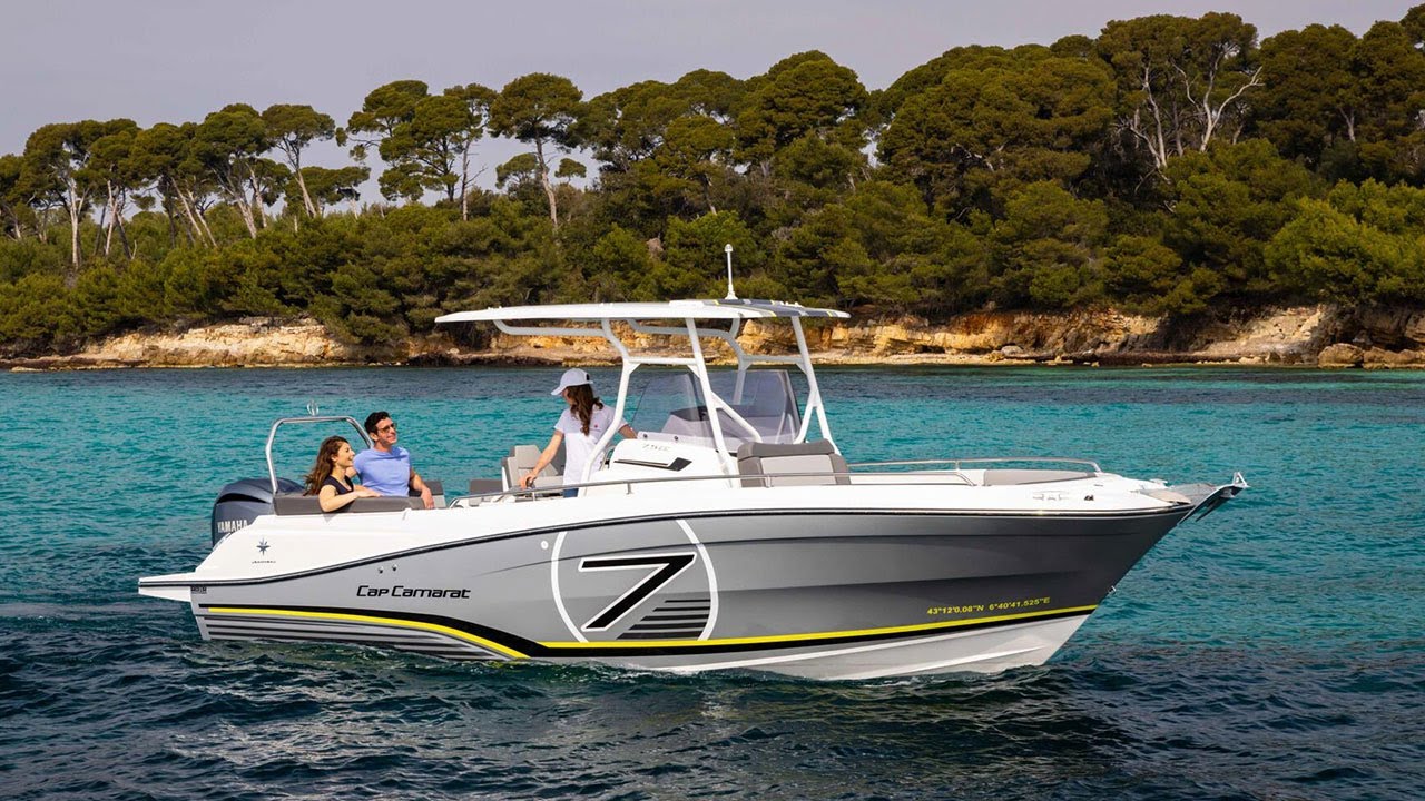 ⁣Cap Camarat 7.5 CC Serie3