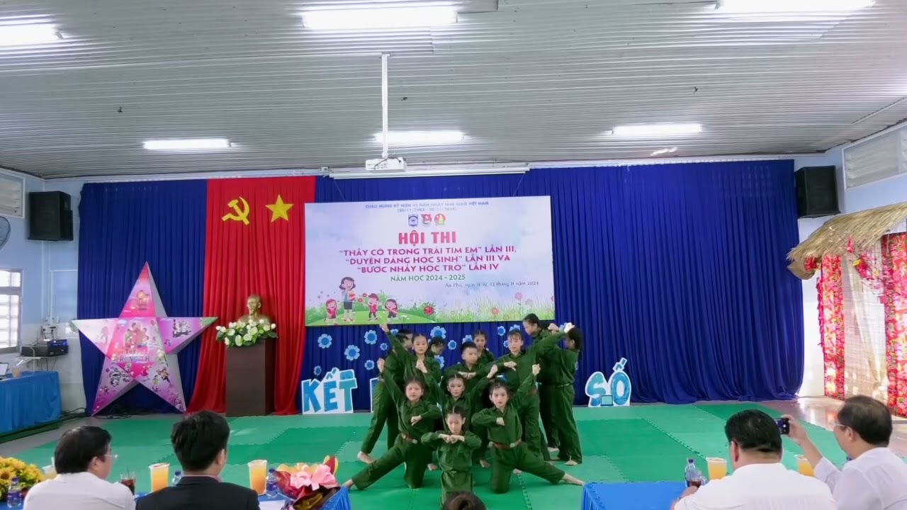 Múa Đường lên phía trước lớp 3.9 trường tiểu học An Phú năm học 2023-2024