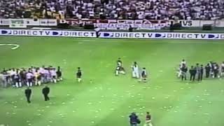 Pelea Cuahutemoc Blanco y Robles al fin del Clásico Marzo 1999