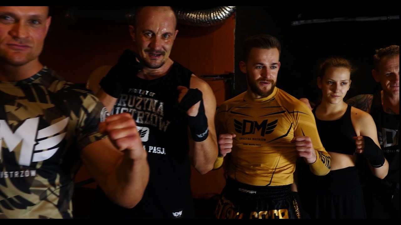Watch Drużyna Mistrzów/PASSKI (Bosski & P.A.F.F) - Challenge (official video) KRAK7.1 on YouTube Watch Drużyna Mistrzów/PASSKI (Bosski & P.A.F.F) - Challenge (official video) KRAK7.1 on YouTube