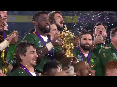 Slow mo of South Africa lifting the Webb Ellis Cup