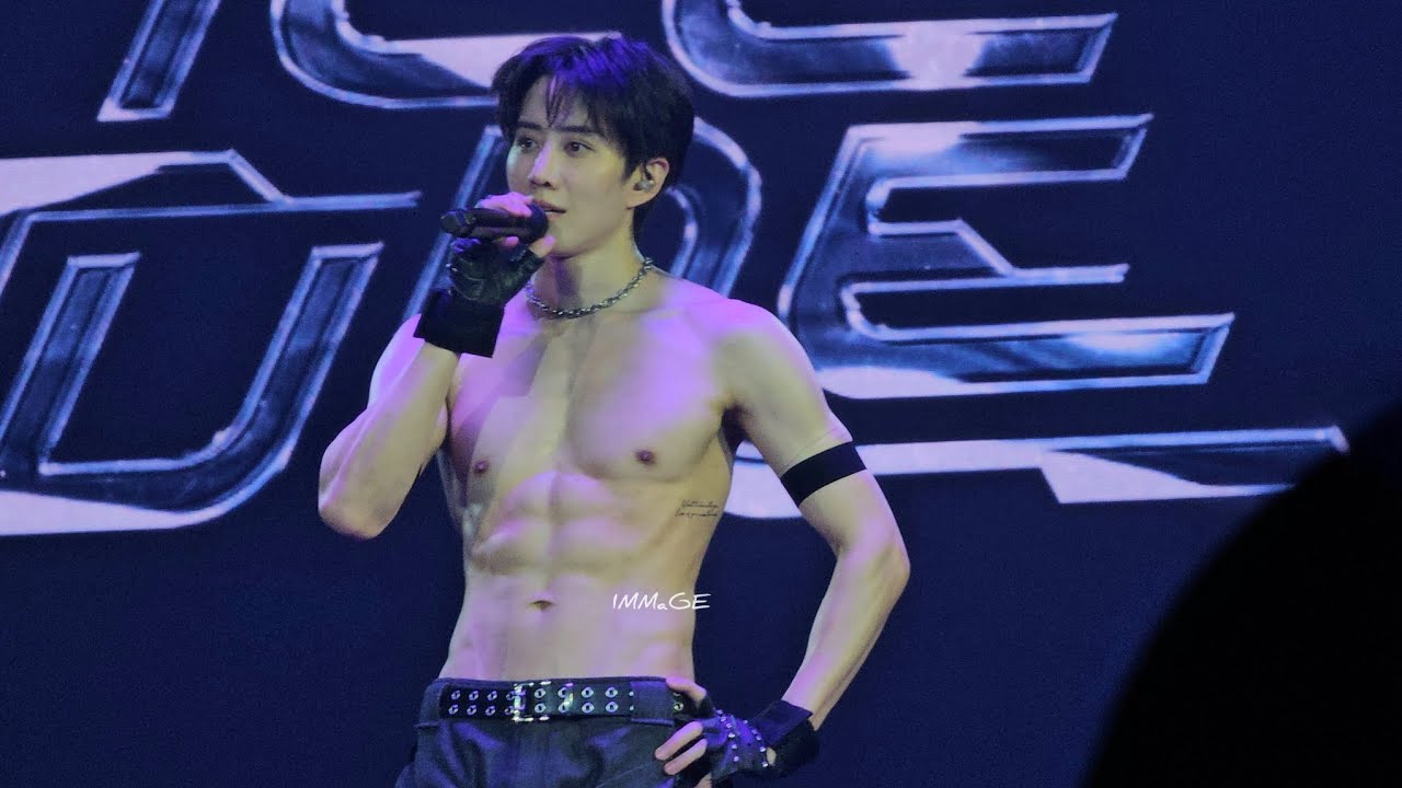 Money + อกเต้น - Mike Angelo I GOLFMIKE Bounce to the Future Concert I 02.12.2023 [14]