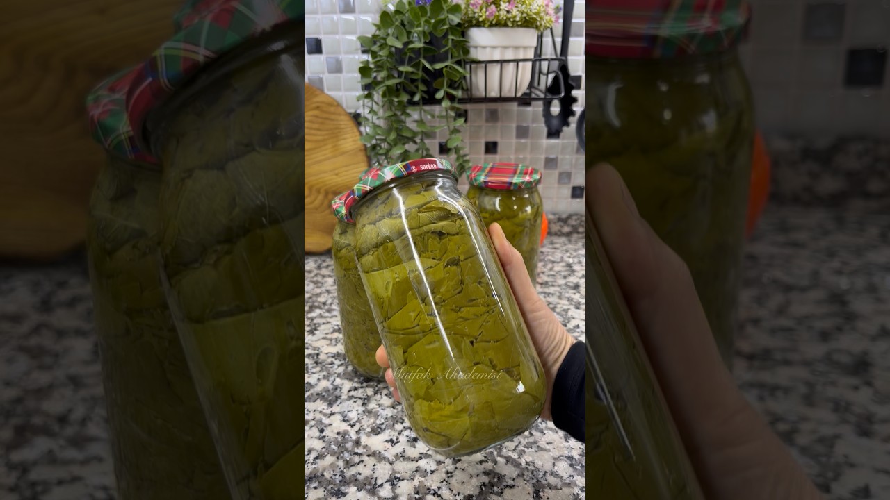 Salamura yaprak tarifi yorum/açıklama bölümünde #shorts #shortvideo  #recipe #tarif #viral #yemek