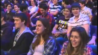 Jô Soares cai da cadeira   YouTube