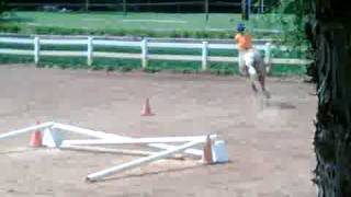 me and anna jumping a long time ago!!:) Resimi