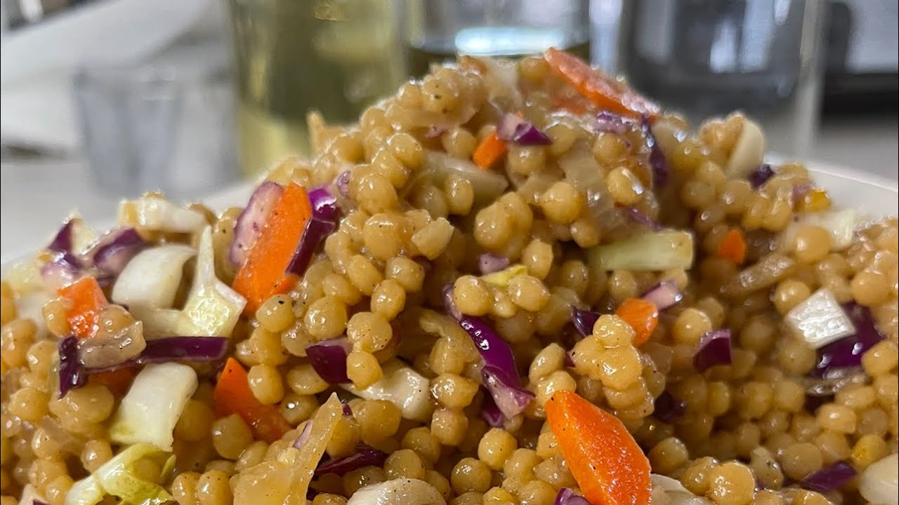 Israeli couscous salad! Salade de couscous perle! YouTube