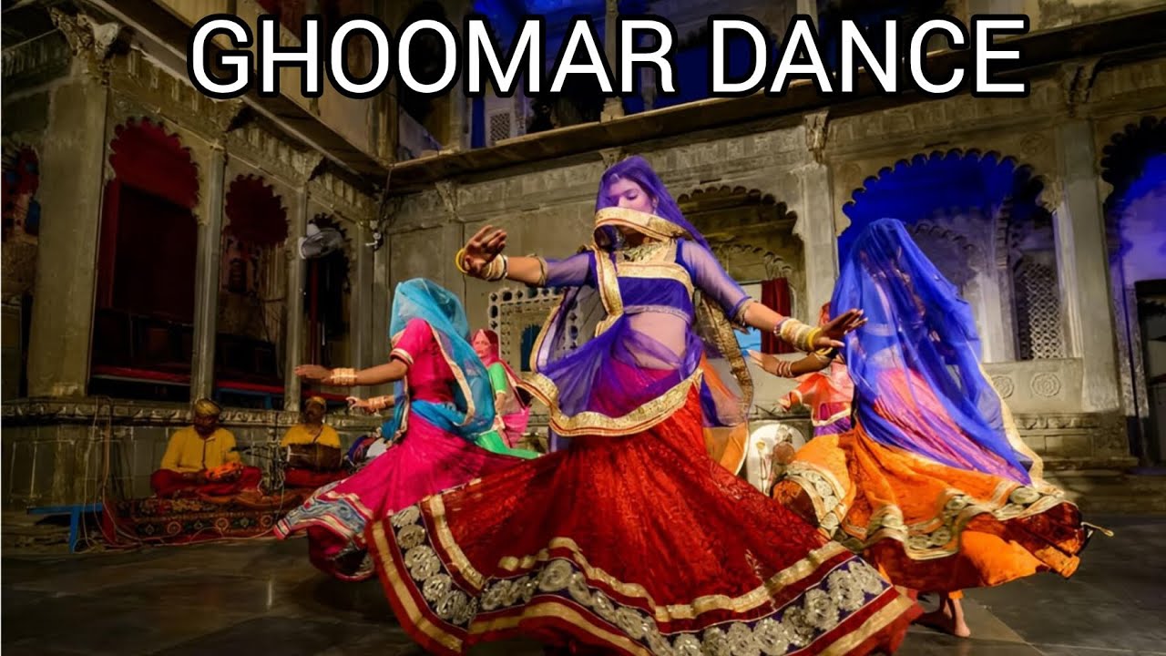 TRADITIONAL GHOOMAR DANCE IN A KERALA TEMPLE VLOG