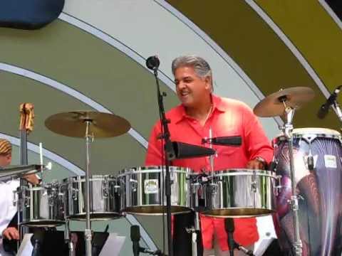 Louie Cruz Beltran / Playboy Jazz Festival 6-16-12 - YouTube