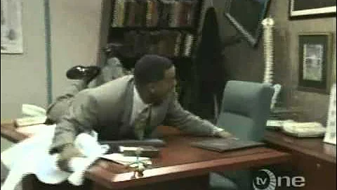 In the House - 4x01 - Earthquake (Part 1)