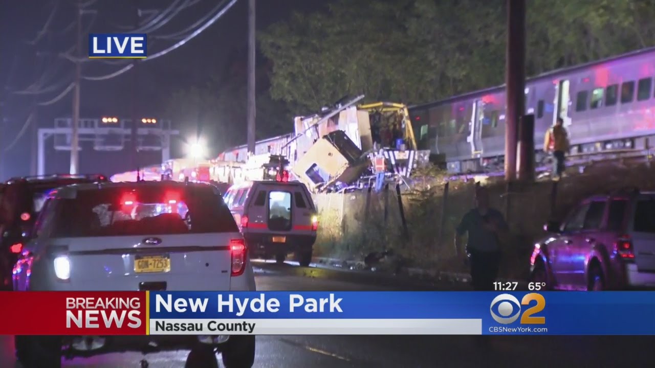 LIRR Train Derails Near New Hyde Park