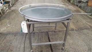48" accumulating table