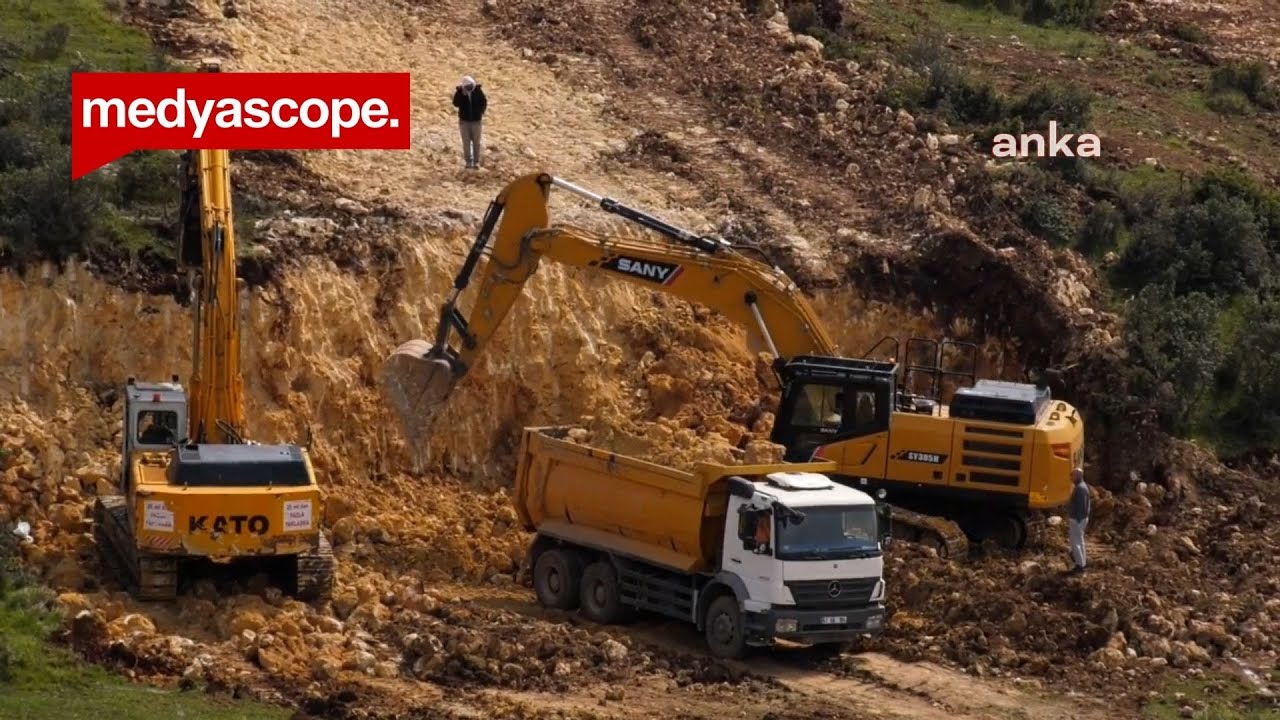 Kanal İstanbul çevresinde neler oluyor? Sazlıdere Barajı etrafında iş makinaları...