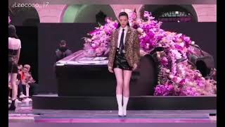 Sora Choi runway compilation