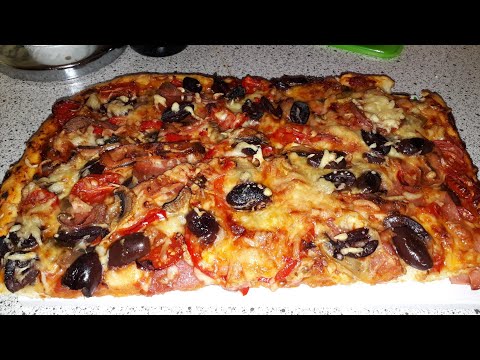 Video: Pizza Cu Curcan