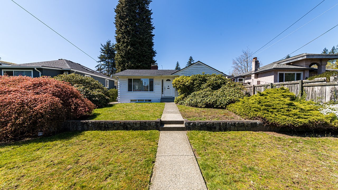 1771 Macgowan Avenue, Pemberton, North Vancouver real estate YouTube