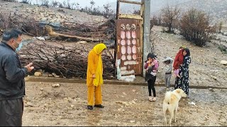 Trying in the rain: 6 sisters were sheltered in the village. Hope for life