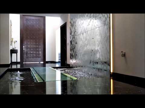 Video: Cascada sobre vidrio en casa