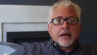 Author talks about his memoir, "Hear Today, Gone Tomorrow."