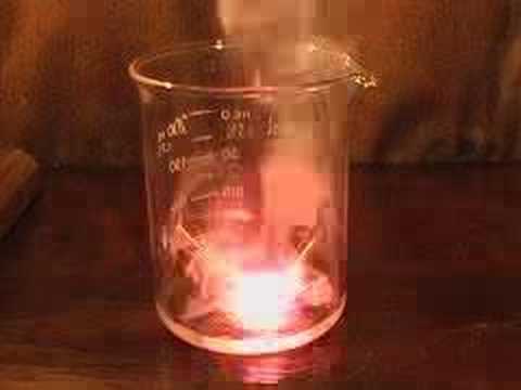 Натрий фтор и вода. Реакция фтора с водой. Фтор и водород. Раствор пентафторида сурьмы во фтористом водороде. Горение воды во фторе.