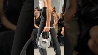 Coperni brings back the cd walkman 🧐 💿 #tamtonight