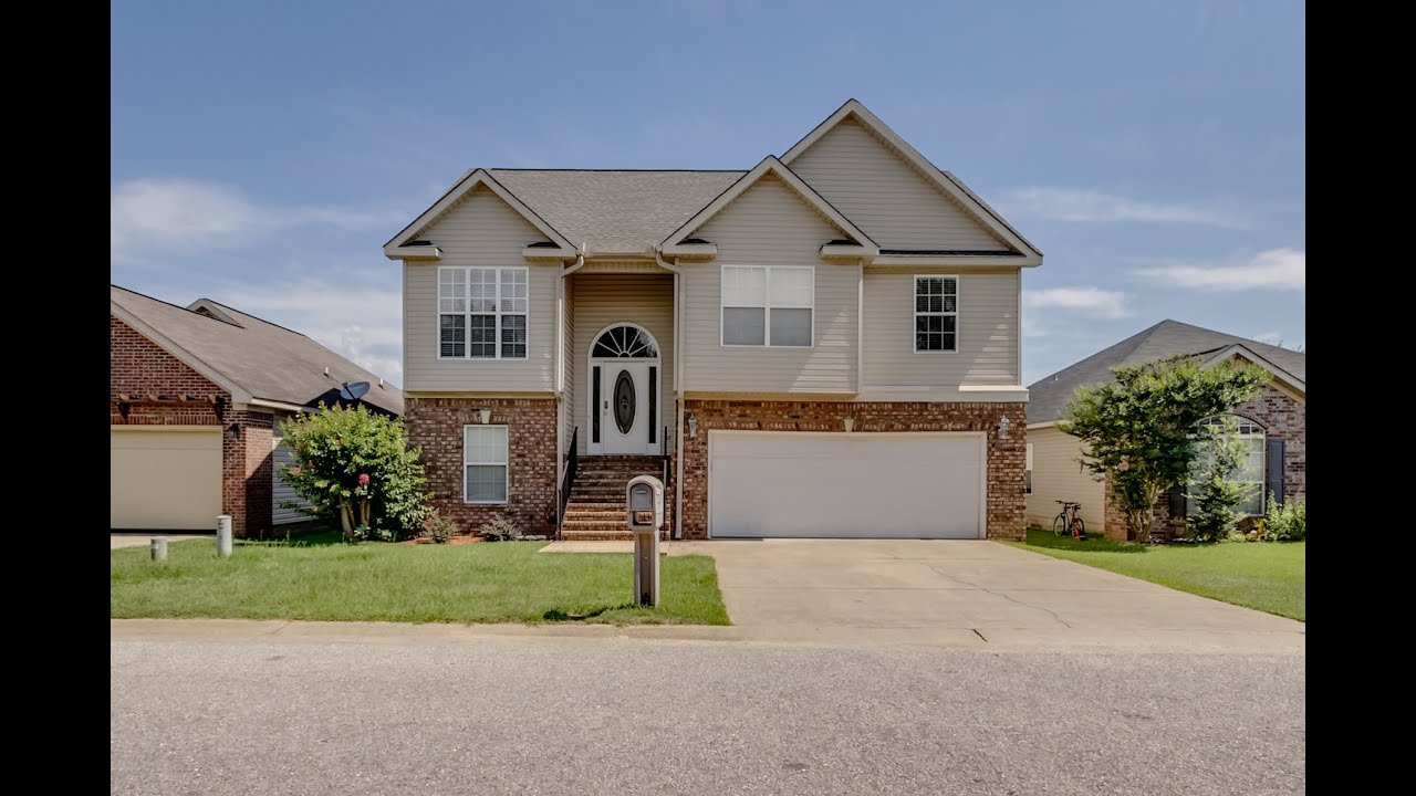 Homes for Sale in Tuscaloosa, 138830, 2426 Stardust Drive, Julie Meggs